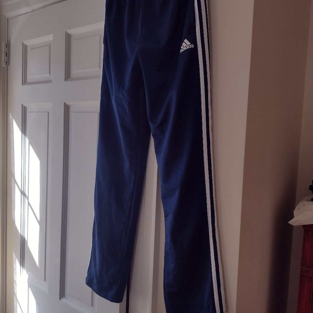 Boys Adidas size L (14-16) Iconic 3 stripe track pants Navy blue
